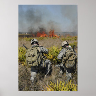 Poster Soldiers call in information