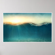Poster sous l'océan aquatique