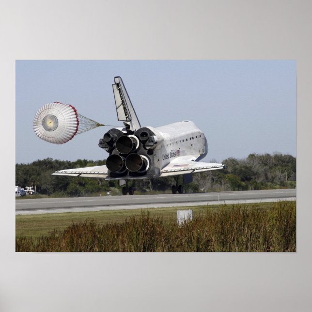 Poster Space shuttle Atlantis dévoile son traîneau (Devant)