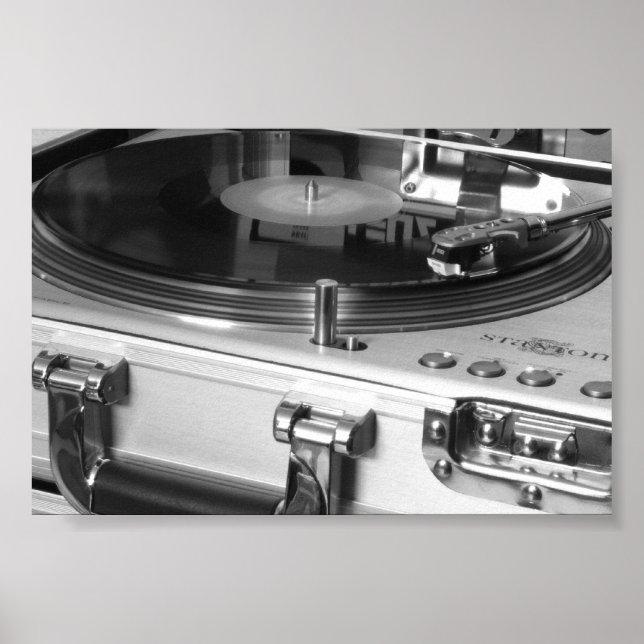 POSTER STR8-100 (Devant)