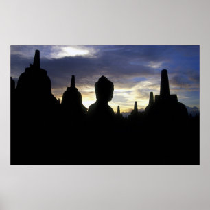 Poster Stupas et Statue du Bouddha au coucher du soleil, 