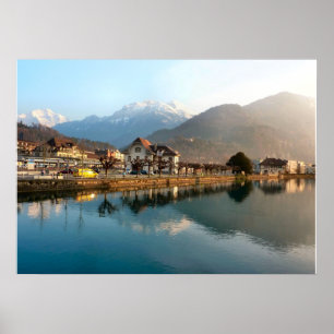 Poster Suisse Montagnes Interlaken et rivière