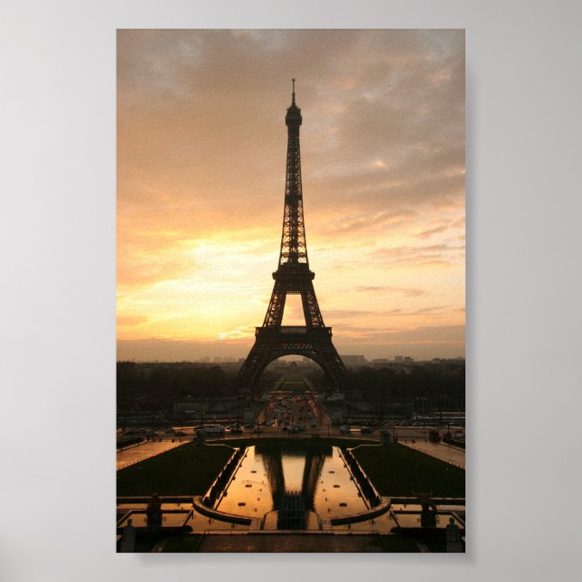 Poster Tour eiffel au lever du soleil du trocadero (Devant)