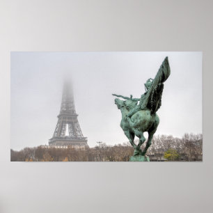Poster Tour Eiffel et pont Bir-hakeim par jour de brumes