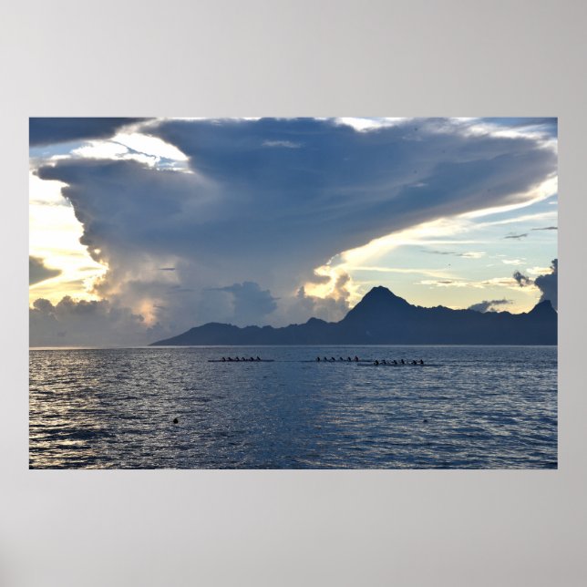 Poster Trois Bateaux D'Équipage En Train De Monter Devant (Devant)