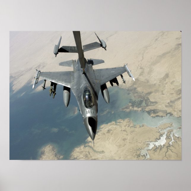 Poster Un F-16 Faucon combattant ravitaille (Devant)