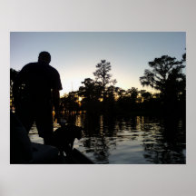 Un homme et son chien sur le Bayou