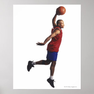 Poster un jeune joueur de basket-ball masculin vole