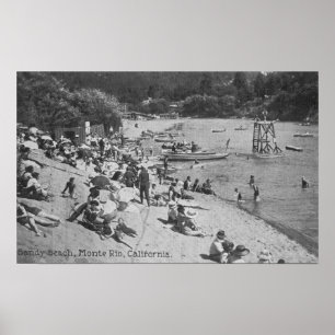 Poster Un jour typique à la plage sablonneuse Monte Rio,