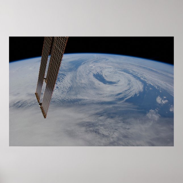 Poster Un Système De Faible Pression Mi-Atlantique. (Devant)