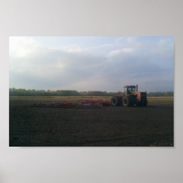 Poster Un Tracteur Rouge Se Reposant Sur Les Champs Ouver (Devant)