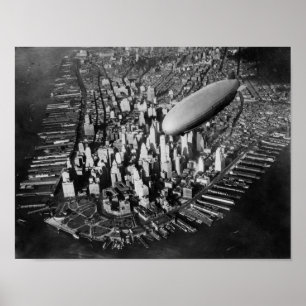 Poster USS Akron volant au-dessus de New York City -