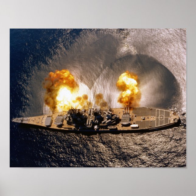 Poster USS Iowa - Lancement d'un tir à bord d'un navire d (Devant)