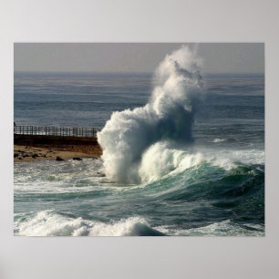 Poster Vagues s'écrasant sur la jetée