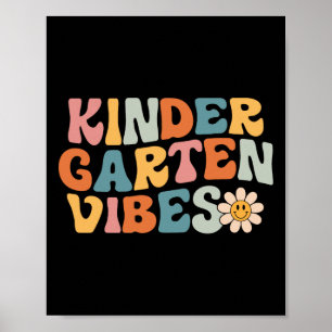 Poster Vibes de jardin d'enfants - Kinder Crew Retro Prem