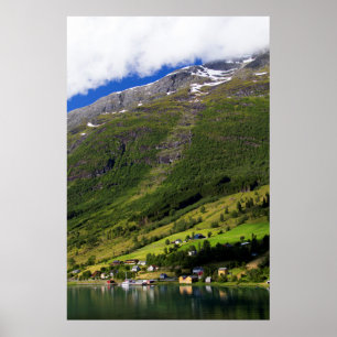 Poster Village pittoresque au bord du fjord, Norvège