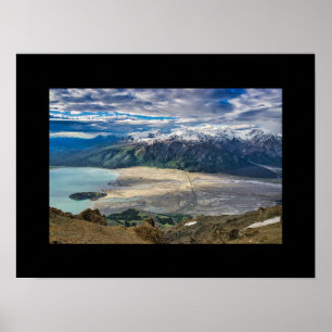 Poster Vue sur la rivière Slims et la montagne