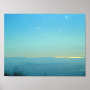 Poster Vue sur l'océan depuis le bord de l'autoroute mond