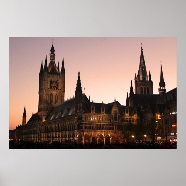 Poster Ypres Cloth Hall, Belgique par nuit (Devant)