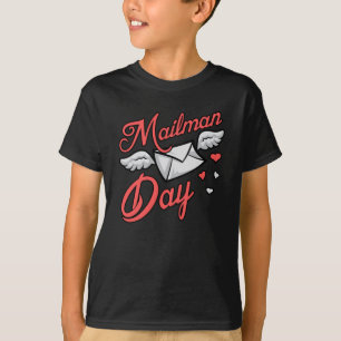 Postman Post Mail Mailman Day Delivery Gift Idea T-Shirt