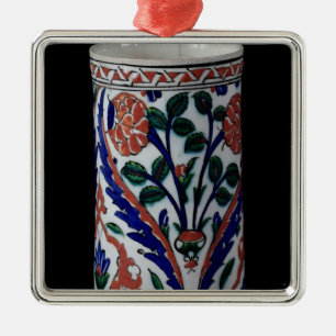 Pot avec une décoration florale, Iznik
