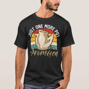 Pottery Clay Funny Ceramic Pot Sculpting T-Shirt