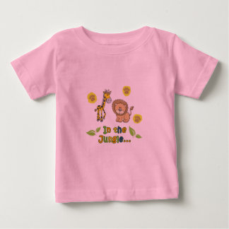 Pour Bébé Dans le T-shirt de jungle
