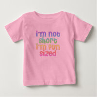Je ne suis pas petit Je suis un t-shirt fille de t