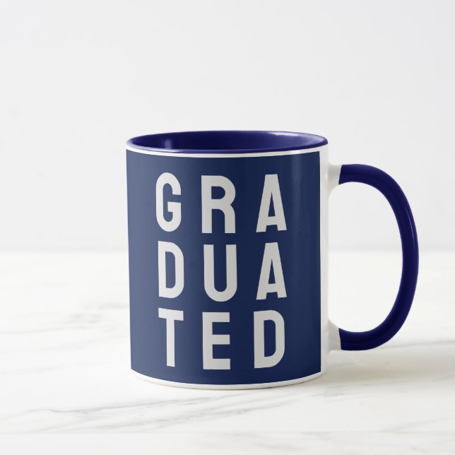 Pour les nouveaux diplômés. Une Mug à café diplômé (Droite)