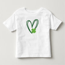 St. Patrick's Day Heart Design T-shirt