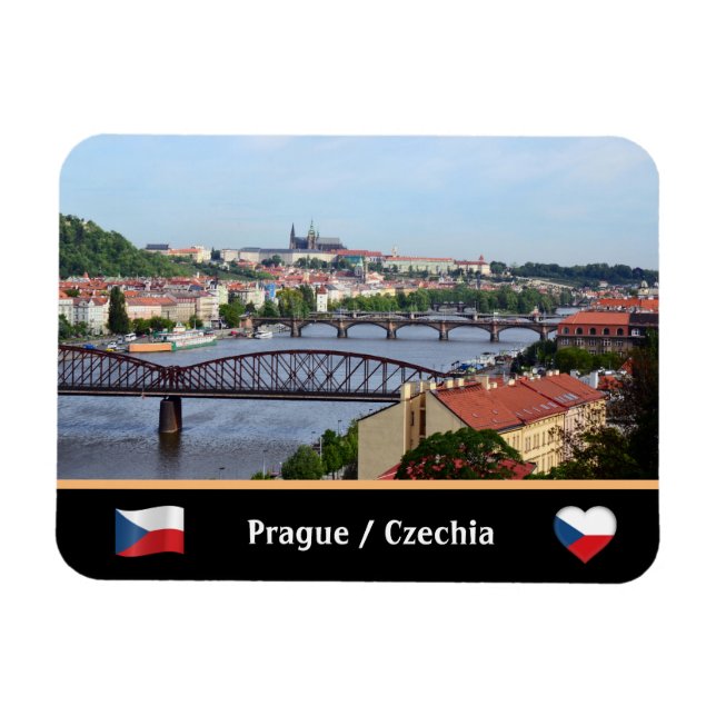 Prague, Castle & River Bridges / Czech Republic Magnet (Horizontal)