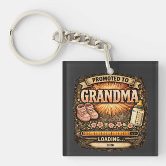 Pregnancy Announcement Gift for Grandma  Keychain