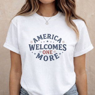 Pregnancy Announcement Mom to Be 4th of July T-Shirt