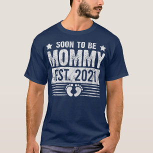 Pregnancy Announcement New Mom 598 T-Shirt