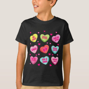 Pregnancy announcement valentines hearts candy bab T-Shirt