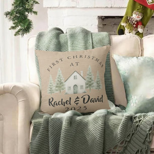 Premier Noël dans un nouveau foyer Oreiller 