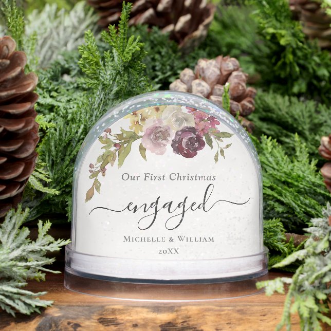 Premier Noël Engagé Floral Monogramme Photo (Hiver)