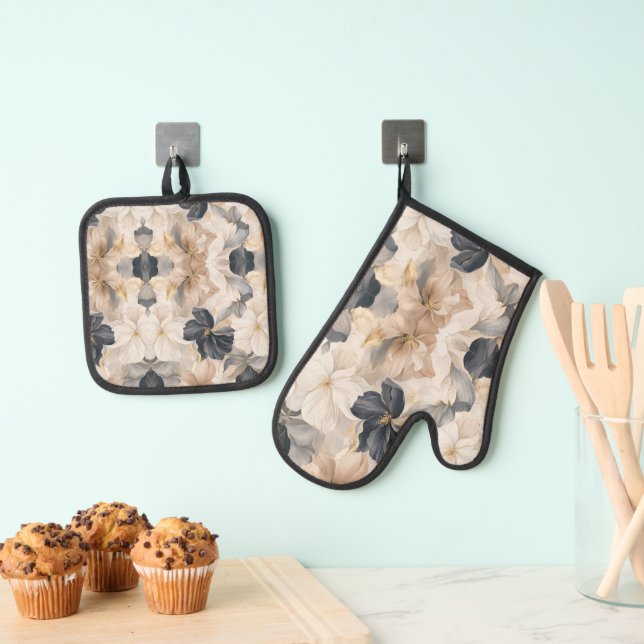 Premium Artistic Floral Abstraction Oven Mitt & Pot Holder Set (Insitu(Hanging))