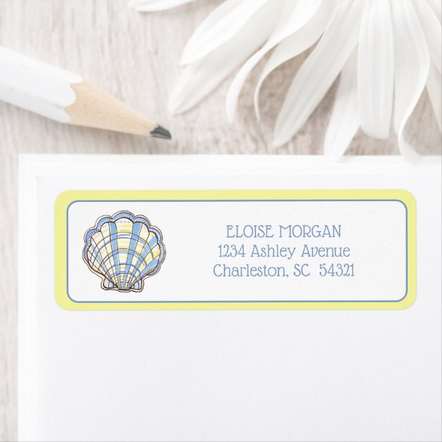 Preppy Blue and Yellow Plaid Scallop Shell (Insitu)
