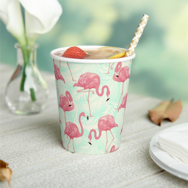 Preppy Chic Elegant Pink Flamingo Pattern Paper Cups (Insitu)