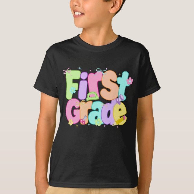 Preppy First Grade Back To School 1st Grade T-Shirt (Front)