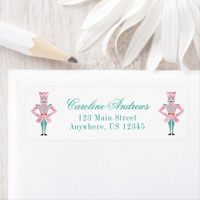 Preppy Rose & Green Christmas Nutcracker Adresse (En situation)