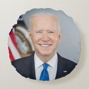 President Joe Biden White House Portrait   Round Pillow