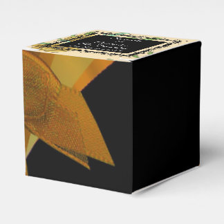 Pretty brown floral flower pattern wedding favor box