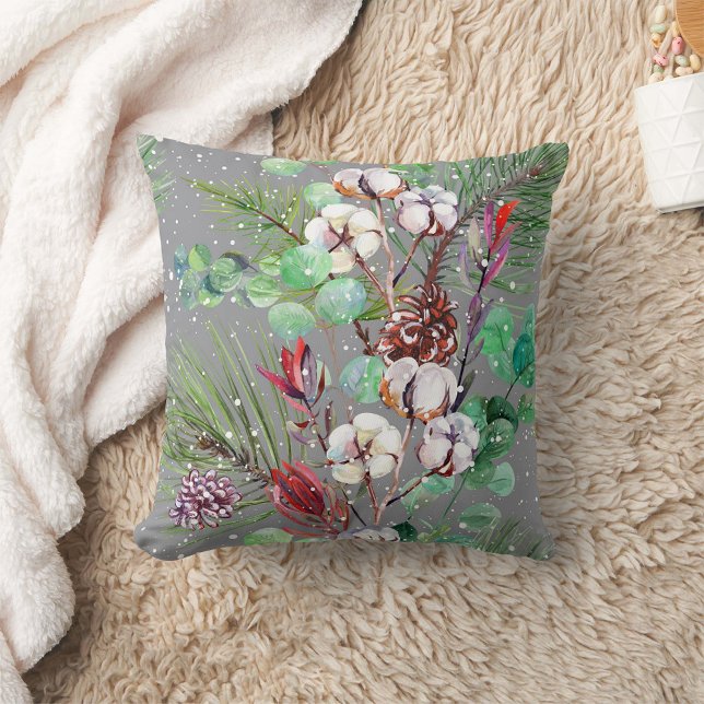 Pretty floral decorative eye-catching   throw pillow (Creator Uploaded)