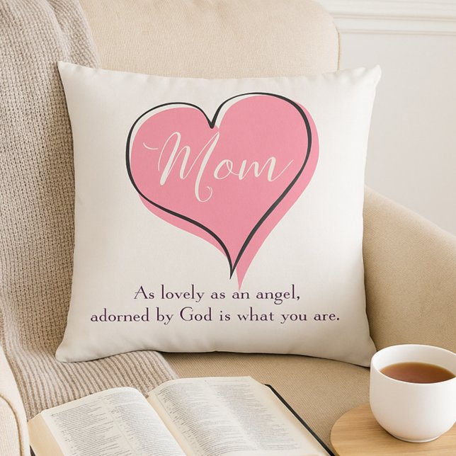Pretty gift for mom pink heart throw pillow (Creator Uploaded)