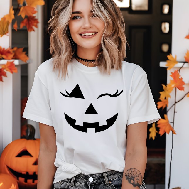 Pretty Girly Jack O Lantern Pumpkin Face Halloween T-Shirt (Pretty Girly Jack O Lantern Pumpkin Face Halloween T-Shirt)