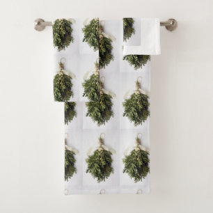 **PRETTY MISTLETOE** CHRISTMAS TOWEL SET
