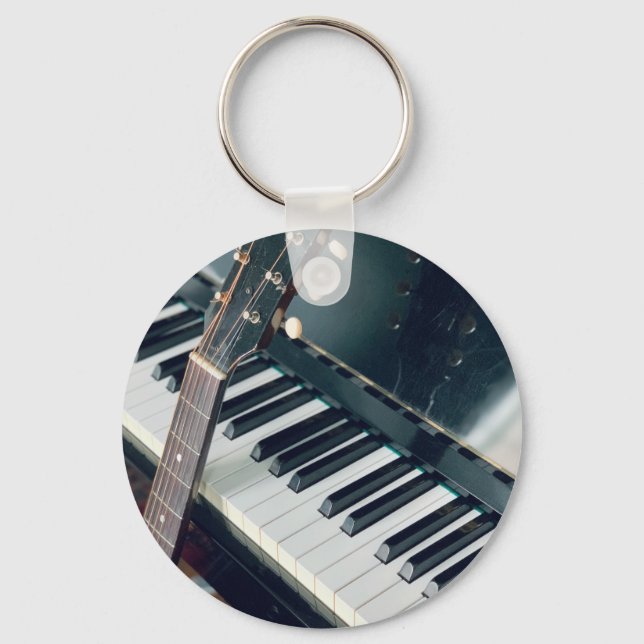 Pretty Piano Design Keychain (Front)
