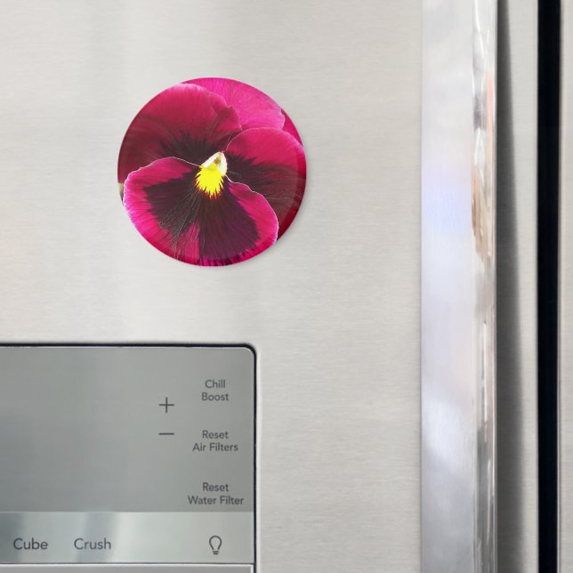 Pretty Purple Pansy Floral Magnet (In Situ (Fridge))